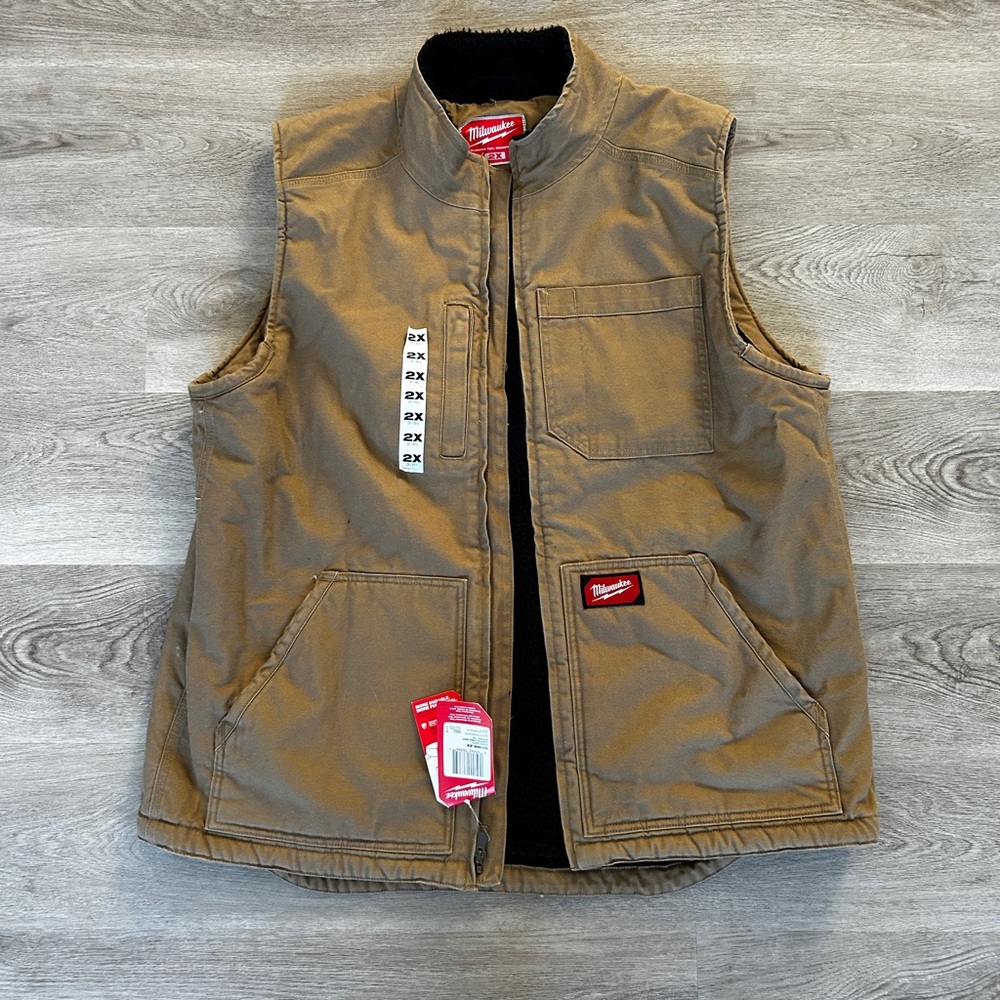 Milwaukee Vest Men's 2XL Heavy Duty Brown Sherpa Lined with 5-Pockets